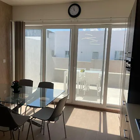Lovely Three Bedroom Penthouse *